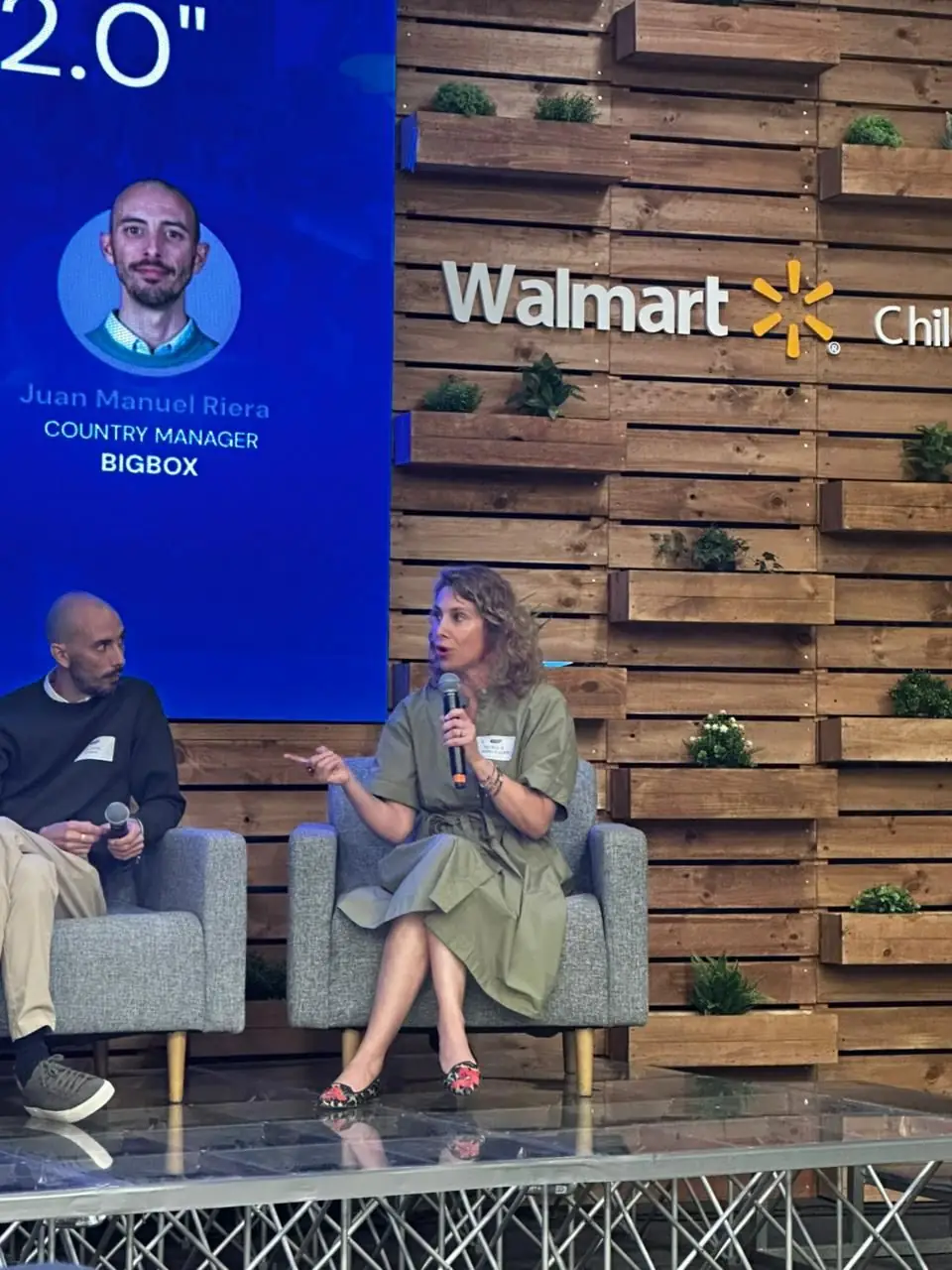 Marlene Haverbeck en Walmart, segunda toma